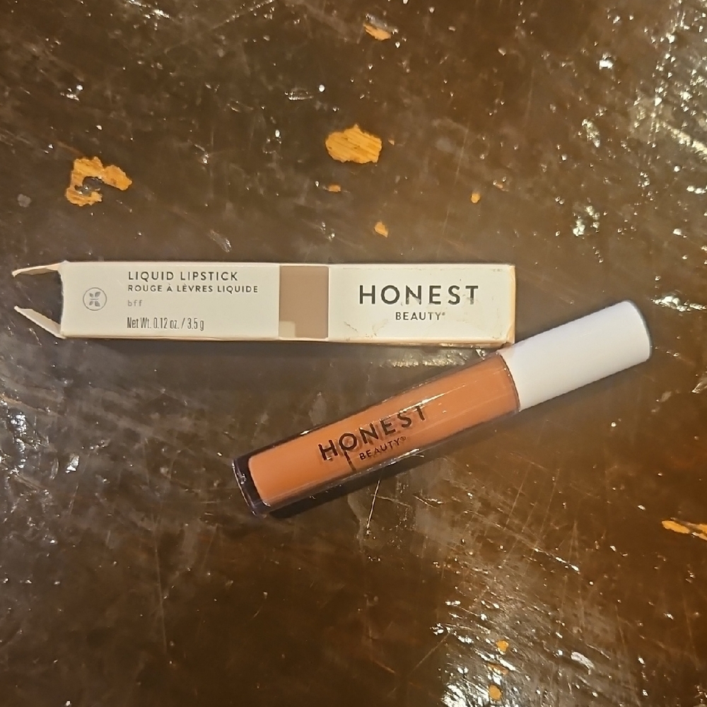 2x Honest Beauty Liquid Lipstick